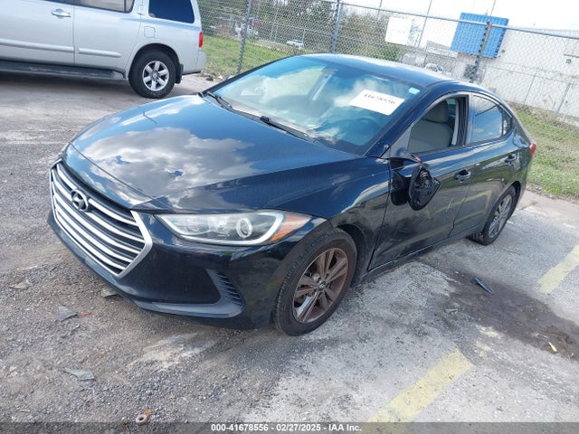 5NPD84LF2HH018421 Hyundai ELANTRA SE