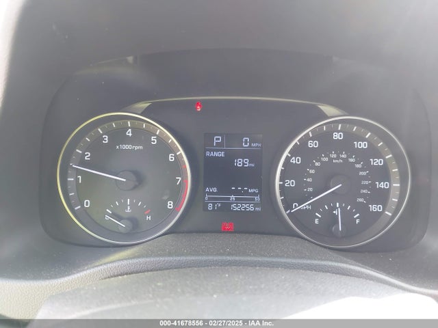 5NPD84LF2HH018421 Hyundai ELANTRA SE