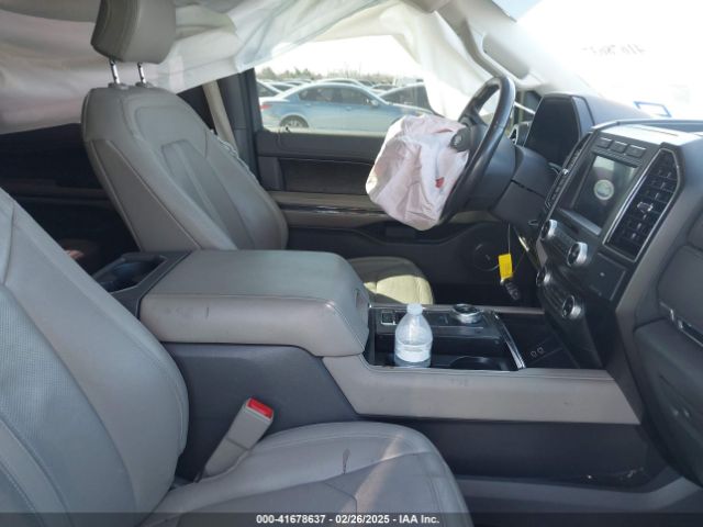 1FMJU1KT7KEA73311 Ford Expedition Limited