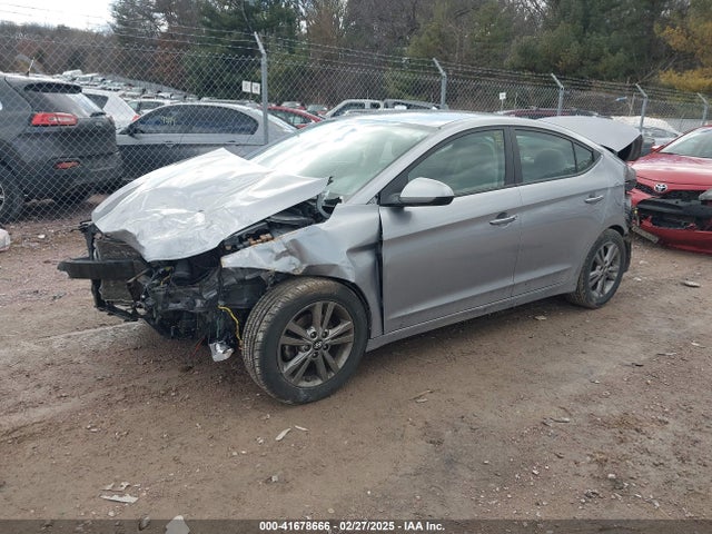 5NPD84LF9HH025396 Hyundai ELANTRA SE