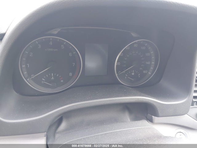 5NPD84LF9HH025396 Hyundai ELANTRA SE