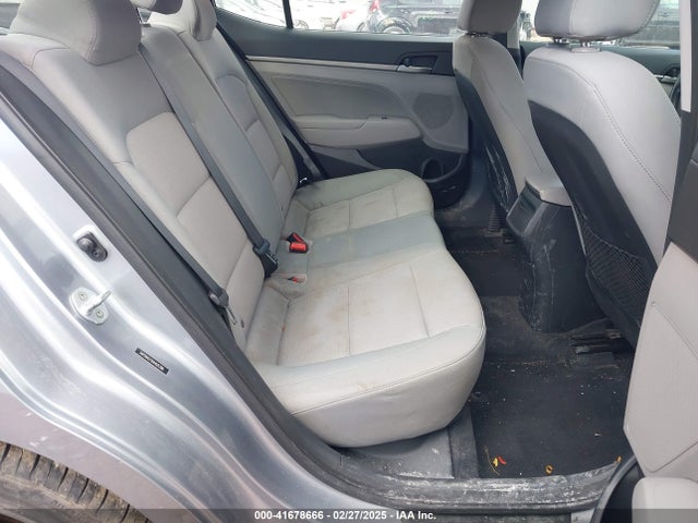 5NPD84LF9HH025396 Hyundai ELANTRA SE
