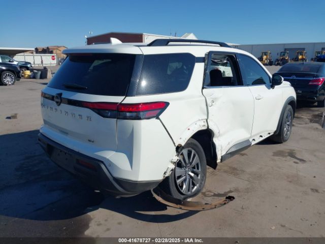 5N1DR3BA6NC213115 Nissan Pathfinder Sv 2wd