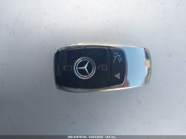 2017 MERCEDES-BENZ E 300 WDDZF4KB7HA065015 Photo 10