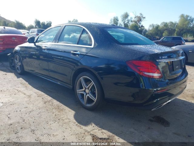 2017 MERCEDES-BENZ E 300 WDDZF4KB7HA065015 Photo 2