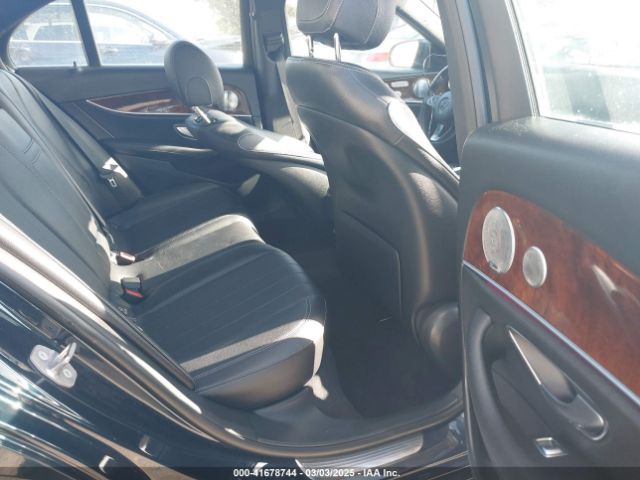 2017 MERCEDES-BENZ E 300 WDDZF4KB7HA065015 Photo 7