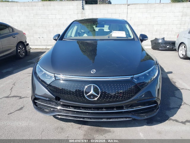Mercedes-Benz ed 2022 W1KCG4EB5NA001047 Image 13