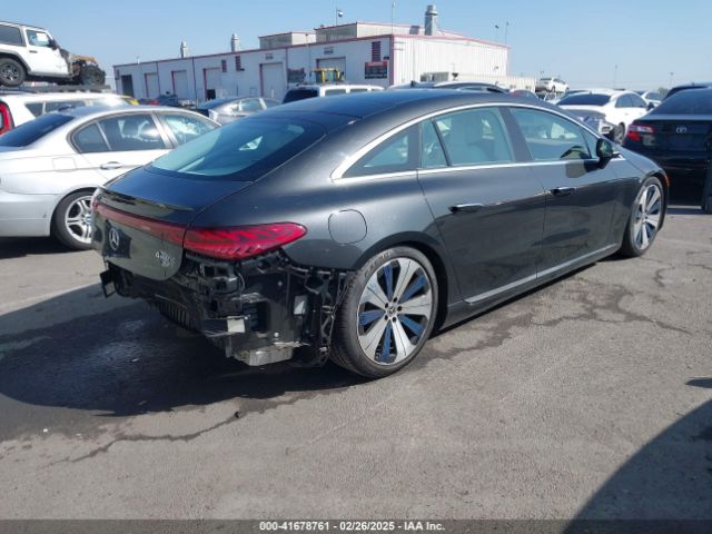 2022 MERCEDES-BENZ EQS 580 W1KCG4EB5NA001047 Photo 3