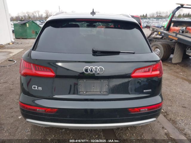 WA1BNAFY8K2133555 Audi Q5 45 Premium