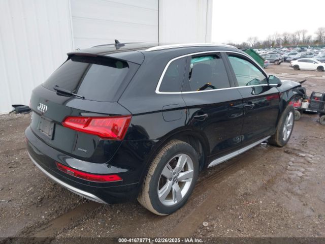 WA1BNAFY8K2133555 Audi Q5 45 Premium