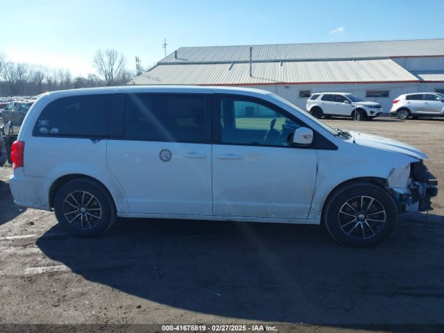 2C4RDGBG7JR151424 Dodge Grand Caravan Se Plus