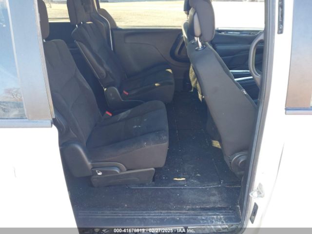 2C4RDGBG7JR151424 Dodge Grand Caravan Se Plus