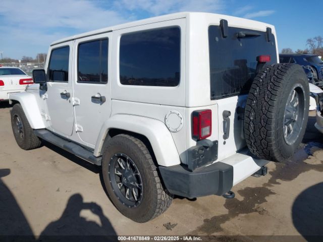 1C4BJWEG3GL194420 Jeep Wrangler Unlimited Sahara