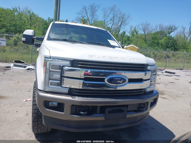 Ford F-250 King Ranch 2019 1FT7W2BT2KEG32312 Image 13