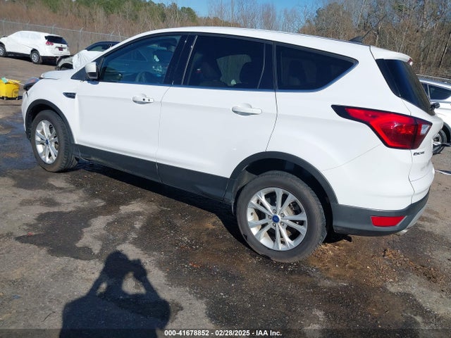 1FMCU0GD8KUA12544 Ford ESCAPE SE