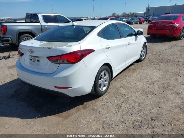 Hyundai ELANTRA SE 2015 5NPDH4AE2FH597501 Image 4