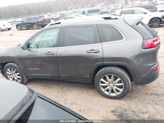 1C4PJMDXXJD502325 Jeep Cherokee Limited 4x4