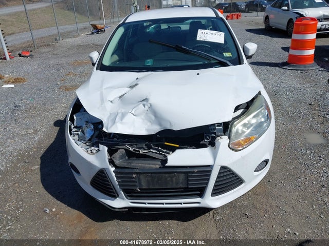 Ford FOCUS SE 2014 1FADP3F28EL258737 Image 6