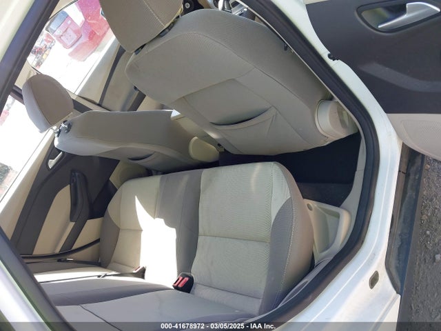 Ford FOCUS SE 2014 1FADP3F28EL258737 Image 8