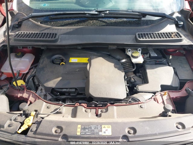 1FMCU9GX7GUC85187 Ford ESCAPE SE