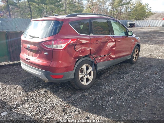 1FMCU9GX7GUC85187 Ford ESCAPE SE