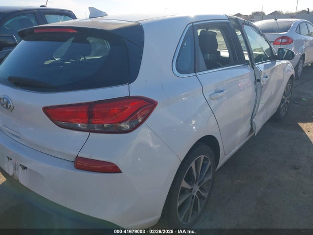KMHH35LE6JU039731 Hyundai ELANTRA GT