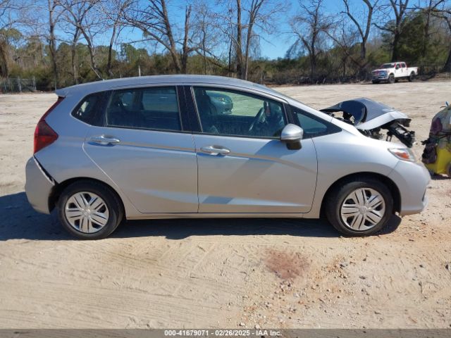 3HGGK5H57JM725861 Honda FIT LX