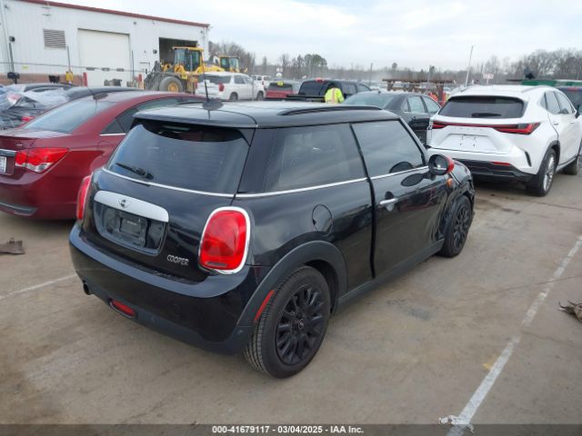 2015 MINI COOPER WMWXM5C5XFT938387 Photo 3