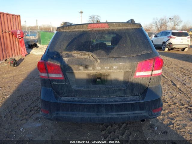 3C4PDCBB0KT784186 Dodge JOURNEY SE