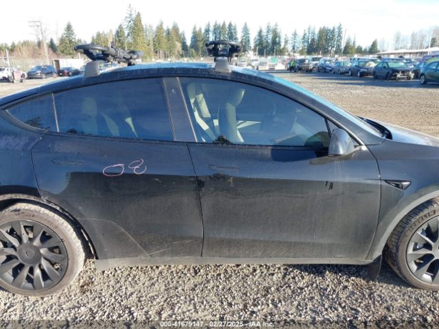 7SAYGAEEXNF426654 Tesla Model Y Long Range Dual Motor All-wheel Drive