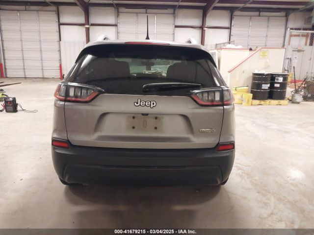 1C4PJLCBXMD121188 Jeep Cherokee Latitude Fwd