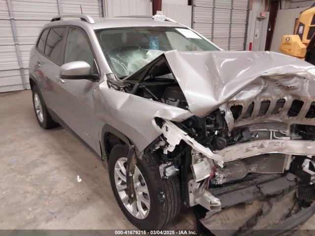 1C4PJLCBXMD121188 Jeep Cherokee Latitude Fwd
