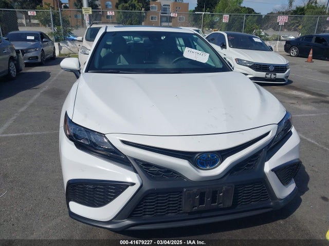 4T1S31AK9RU065484 Toyota Camry Hybrid Se