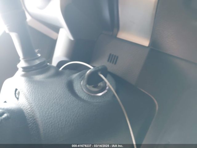 5TFCZ5ANXKX166417 Toyota Tacoma Sr5 V6