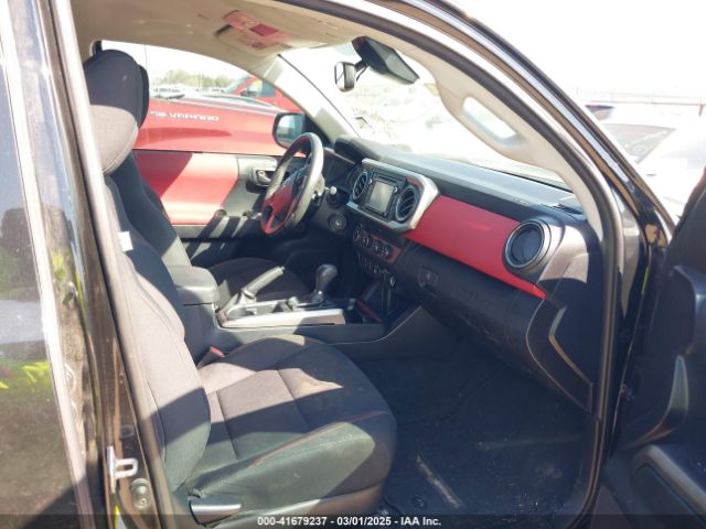 5TFCZ5ANXKX166417 Toyota Tacoma Sr5 V6