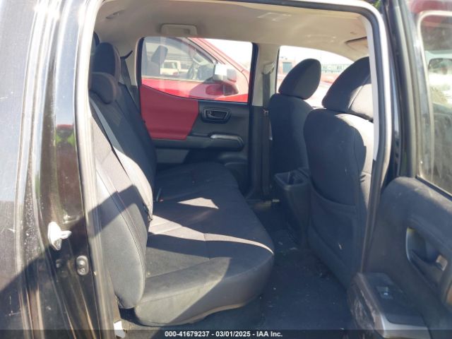 5TFCZ5ANXKX166417 Toyota Tacoma Sr5 V6