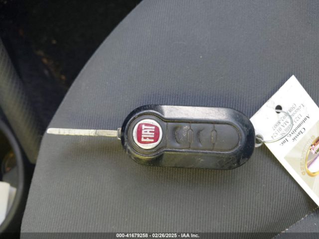 2012 FIAT 500 3C3CFFAR4CT125168 Photo 10