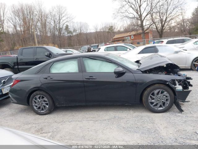 KMHLM4DG8RU753762 Hyundai ELANTRA SEL
