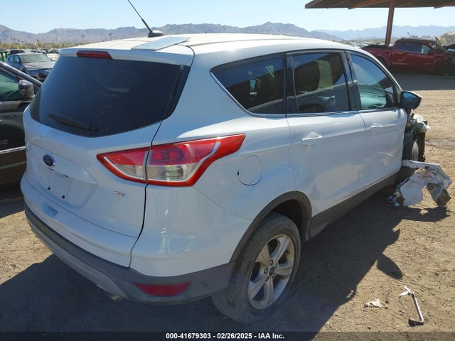 1FMCU0G7XFUA52818 Ford ESCAPE SE