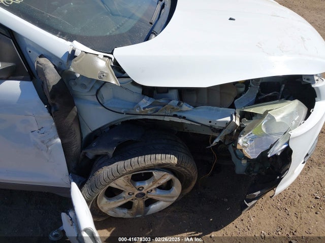 1FMCU0G7XFUA52818 Ford ESCAPE SE