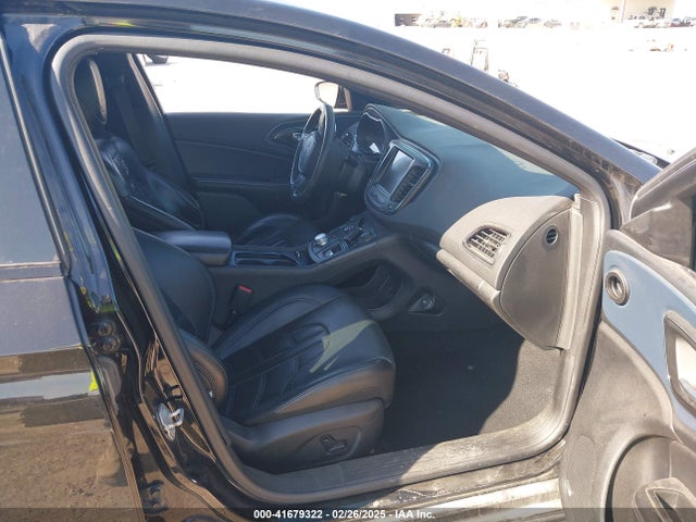 Chrysler 200 S 2015 1C3CCCBG7FN581173 Image 5