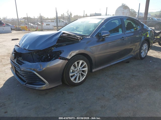 4T1R11AK6RU880469 Toyota CAMRY LE