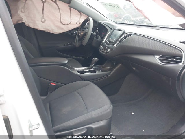 1G1ZE5ST3GF231360 Chevrolet MALIBU 1LT