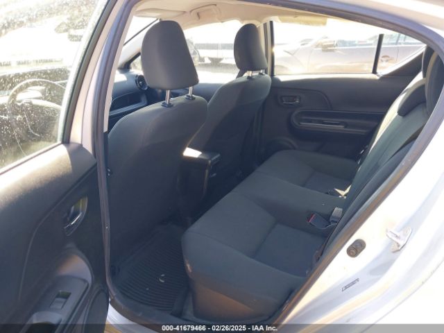 JTDKDTB32J1604571 Toyota Prius C Two