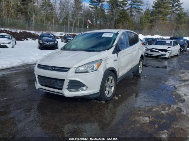 1FMCU9GX7EUD76778 Ford ESCAPE SE