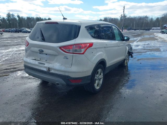 1FMCU9GX7EUD76778 Ford ESCAPE SE