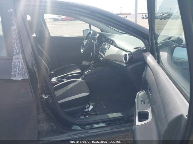 3N1CN8EV3ML869012 Nissan Versa Sv Xtronic Cvt