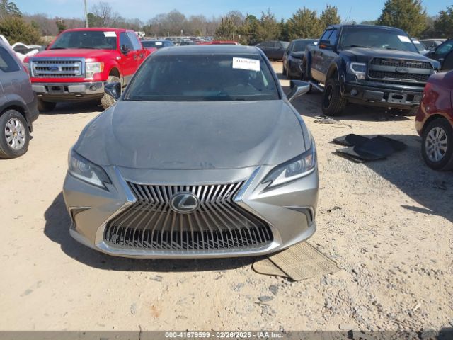 58ABZ1B18KU030809 Lexus ES 350