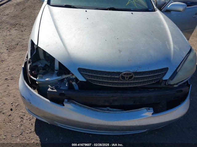 2002 Toyota Camry Le მანქანა იყიდება აუქციონზე, vin: 4T1BE32KX2U002534, აუქციონის ნომერი: 41679607