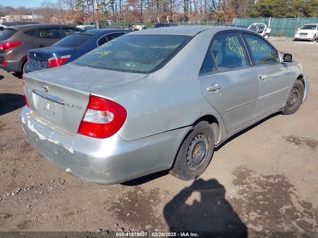 2002 Toyota Camry Le მანქანა იყიდება აუქციონზე, vin: 4T1BE32KX2U002534, აუქციონის ნომერი: 41679607